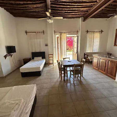 Karpaz Arch House * Rizokarpaso